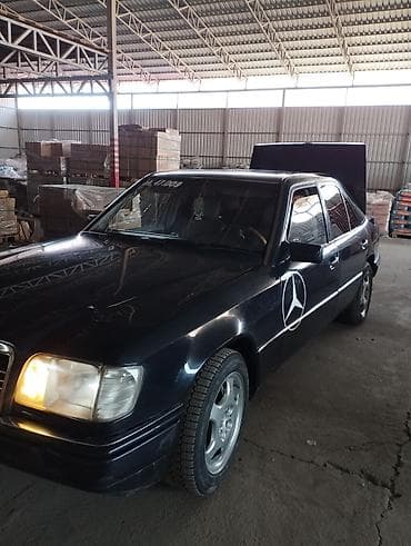 2 8: Mercedes-Benz E-Class: 1994 г., 2 л, Механика, Бензин — 7