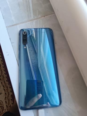 Мобильные телефоны и аксессуары: Xiaomi, Mi 9, Б/у, 128 ГБ, цвет - Синий, 1 SIM — 1
