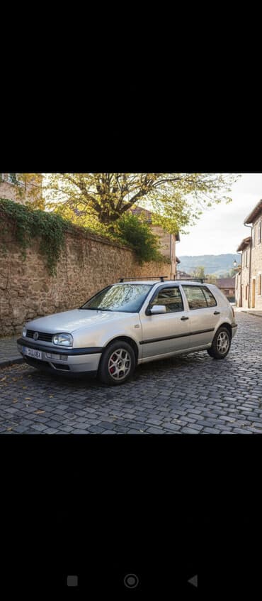 Volkswagen: Volkswagen Golf: 1993 г., 1.8 л, Механика, Бензин, Хетчбек — 1