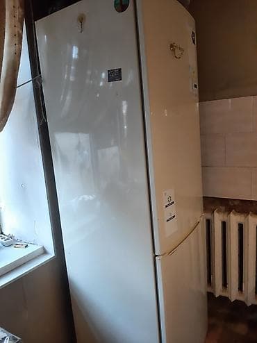 холодилник напиток: Холодильник Bosch, Двухкамерный — 1