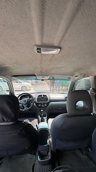 Toyota RAV4: 2004 г., 2 л, Кол менен иштөөчү, Дизель, Кроссовер — 5