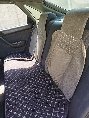 mazda 3 2007: Toyota Carina E: 1996 г., 1.6 л, Механика, Бензин, Седан — 6