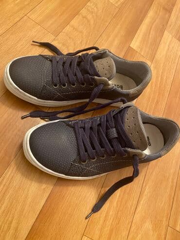 сапоги из натурального меха и кожи: Продаю зимние сапоги ортопеды,детские,размер 34,в идеальном — 4