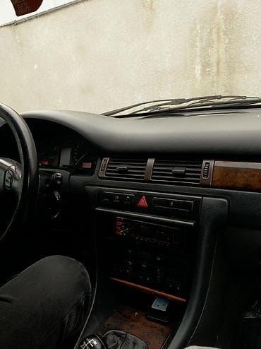 ауди а6 с4 1: Audi A6: 2000 г., 2.4 л, Кол менен иштөөчү, Бензин, Седан — 9