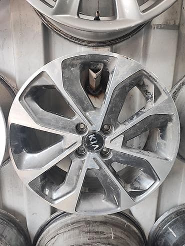 диски на kia: Литые Диски R 17 Kia, отверстий - 4 — 1