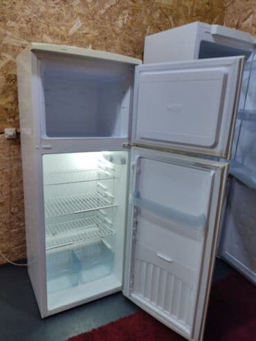 морозильник норд: Муздаткыч Nord, Колдонулган, Эки камералуу, De frost (тамчы), 60 * 150 * 60 — 4