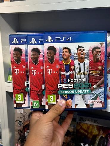 EFootball PES 2021 Season Update — версия для PlayStation 4 (диски в