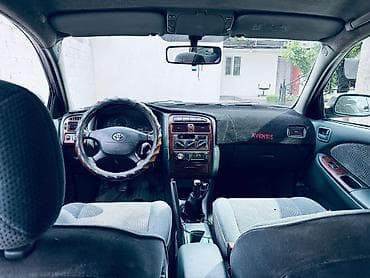 toyota sequoia: Toyota Avensis: 2000 г., 2 л, Механика, Дизель, Универсал — 3