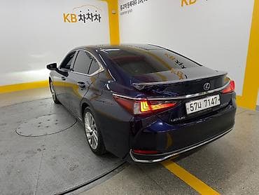lc 300: Lexus ES: 2019 г., 2.5 л, Автомат, Гибрид, Седан — 2