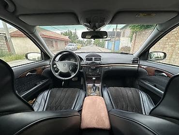 mers 212: Mercedes-Benz E-Class: 2002 г., 3.2 л, Автомат, Бензин, Седан — 6