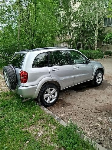 Toyota RAV4: 2005 г., 2 л, Автомат, Бензин, Кроссовер — 5