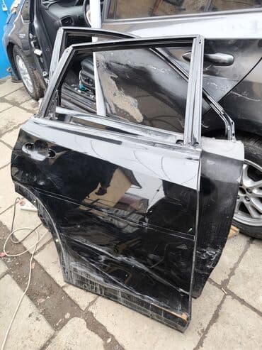 Дверь Задняя правая Subaru, Б/у, Оригинал