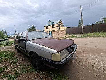 Audi 100: 1990 г., Механика, Бензин, Седан — 8