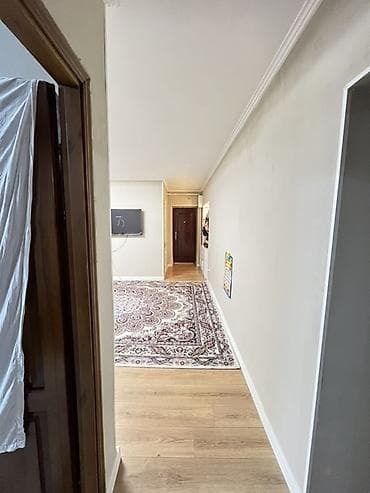 osh flat: Продаю 3-х комнатную квартиру в районе молодая гвардия чуй 56м2 — 1