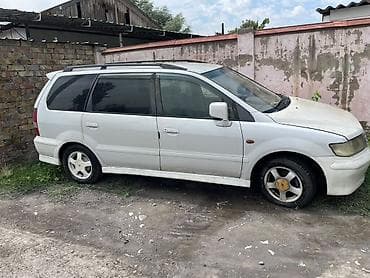 4: Mitsubishi Chariot: 1998 г., 2.4 л, Автомат, Бензин, Универсал — 5