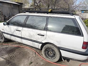 Volkswagen Passat Variant: 1995 г., 1.8 л, Бензин, Универсал