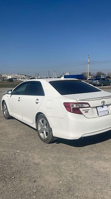 d 4d: Toyota Camry: 2013 г., 2.5 л, Автомат, Бензин, Седан — 5