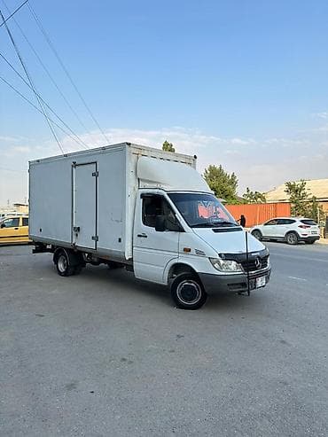 Заказать Мерседес грузовой спринтер, Перевозка мебели, C грузчиком