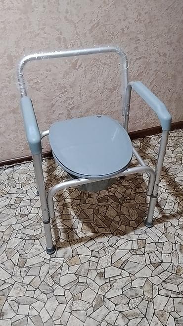 колесо для кресла: Туалет-стул (комод) с ведром и крышкой - Назначение: удобное — 3