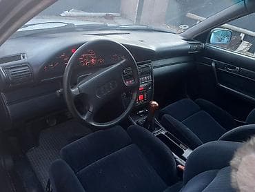 гц 8: Audi S4: 1991 г., 2.3 л, Ручные, Седан — 4