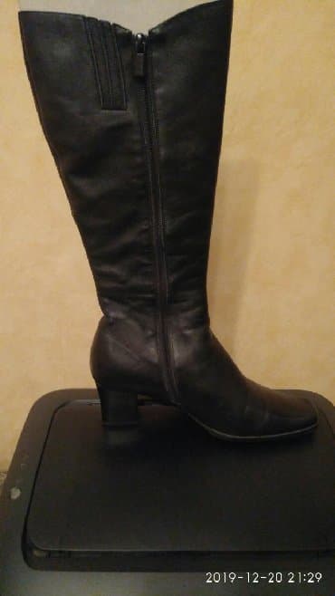 сапоги из натурального меха и кожи: Продаю кожаные деми сапоги в отличном состоянии! Очень мягкая и — 2