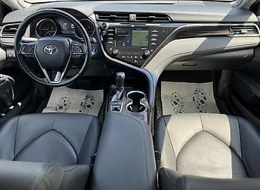 avalon 2017: Toyota Camry: 2018 г., 2.5 л, Вариатор, Гибрид, Седан — 6