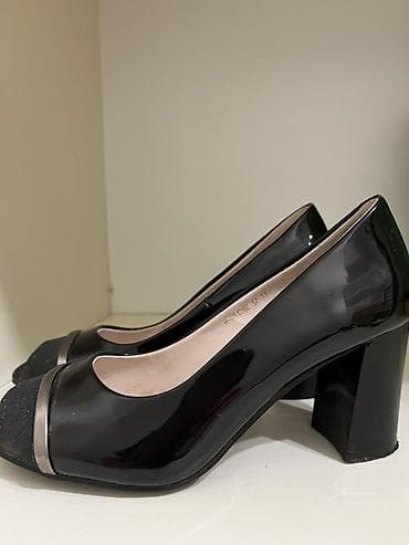 классическая обувь: Классические женские туфли‑лодочки, черный лак. Вариант 1: - Фасон — 4