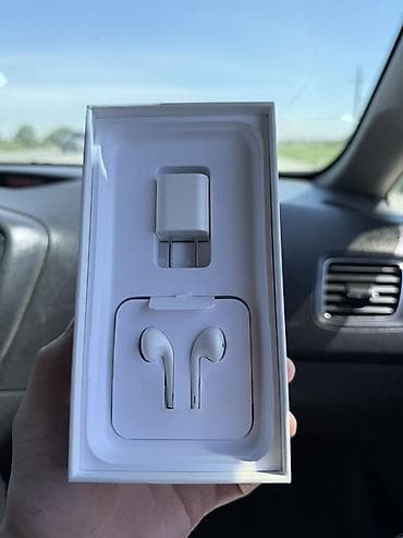 proda 440: IPhone Xr, Б/у, 64 ГБ, Белый, Наушники, 77 % — 3