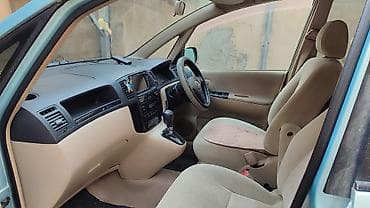 тайта voxy: Toyota Corolla Spacio: 2003 г., 1.5 л, Автомат, Бензин, Минивэн — 7