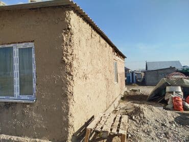 продаю дом в киргизии 1: Дом, 69 м², 2 комнаты, ПСО (под самоотделку) — 3