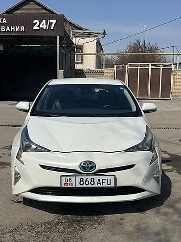 капот на приус: Toyota Prius: 2016 г., Гибрид, Хэтчбэк — 9