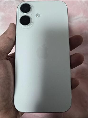 IPhone 16, Б/у, 256 ГБ, Белый, Коробка, 100 %