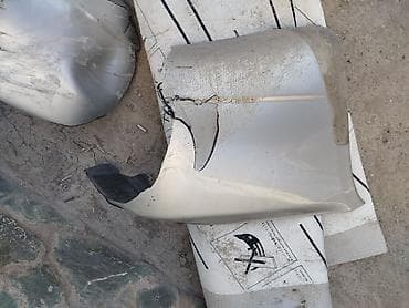 Автозапчасти: Бампер Toyota, Б/у, Оригинал — 2