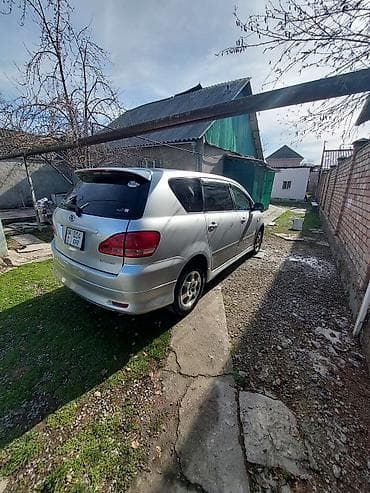машина истана: Toyota Ipsum: 2003 г., 2.4 л, Автомат, Бензин, Минивэн — 4