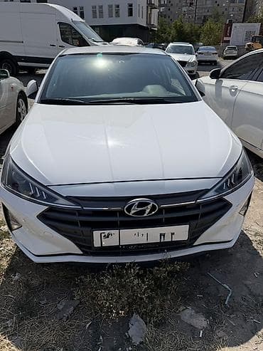 Hyundai Avante: 2018 г., 1.6 л, Седан — 1