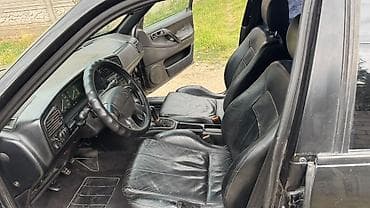 Транспорт: Volkswagen Passat: 1994 г., 1.8 л, Механика, Бензин, Седан — 6