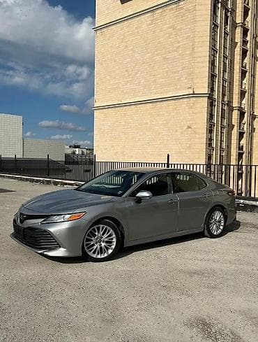 Toyota Camry: 2018 г., Автомат, Бензин, Седан — 3