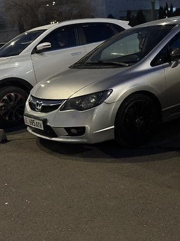 bid e2: Honda Civic: 2009 г., 1.3 л, Автомат, Гибрид, Седан — 4