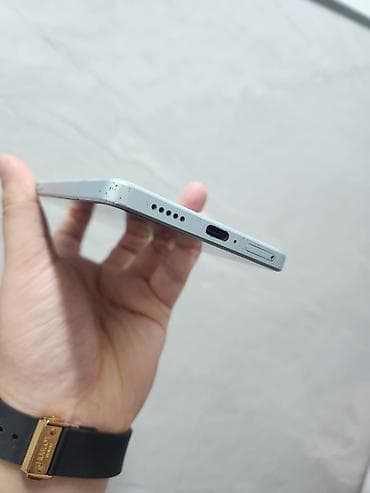 Poco F5, Колдонулган, 256 ГБ, түсү - Ак, 2 SIM — 5
