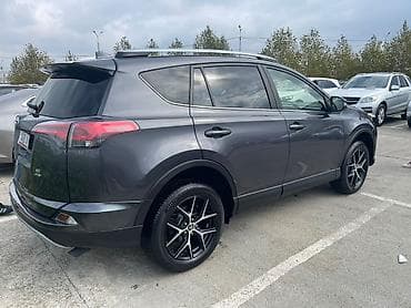 5 5 compressor: Toyota RAV4: 2018 г., Автомат, Кроссовер — 6