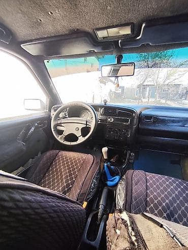 ауди а6 с4 1: Volkswagen Vento: 1992 г., 1.8 л, Кол менен иштөөчү, Бензин, Седан — 8