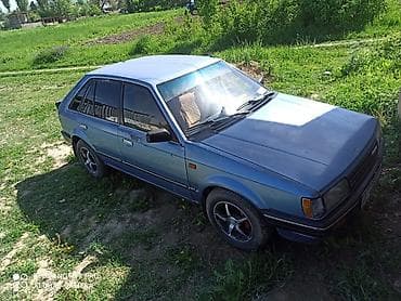 для такси авто: Mazda 323: 1985 г., 1.5 л, Механика, Бензин, Хэтчбэк — 6