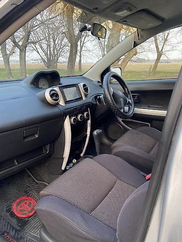 fit 2012: Toyota Ist: 2003 г., 1.5 л, Автомат, Бензин, Хэтчбэк — 5