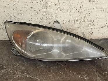 Тормозные системы: Передняя правая фара Toyota Оригинал — 1