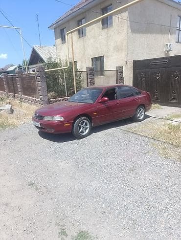 mini kuper: Mazda 626: 1992 г., 2 л, Механика, Бензин, Хэтчбэк — 2