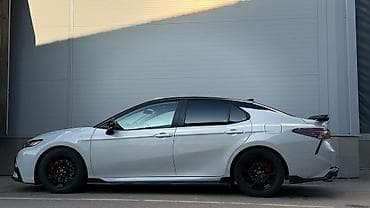 bmw e60 v10: Toyota Camry: 2021 г., 3.5 л, Бензин, Седан — 6