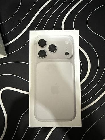 iphone cr: IPhone 17 Pro, Новый, 256 ГБ, Серебристый, Кабель, 100 % — 1