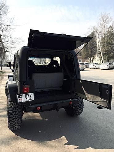 bmw e5: Jeep Wrangler: 1991 г., 4.7 л, Внедорожник — 5