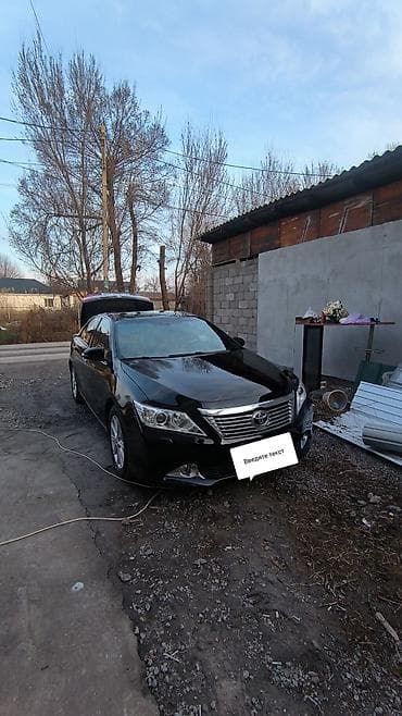 Toyota Camry: 2012 г., 2.5 л, Автомат, Бензин, Седан