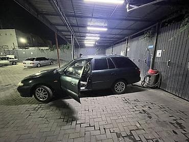 Продажа авто: Mazda Capella: 2001 г., Универсал — 2